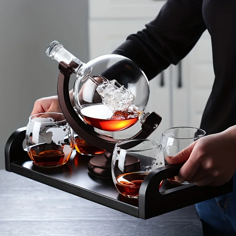 Globe Shaped Whiskey Decanter  – обзор и цена Bitters Bottle Set